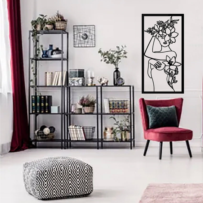 Belleza entre Flores - Decoración de Pared - Corte en Láser de Alta Precisión - Dos Tamaños a Elegir