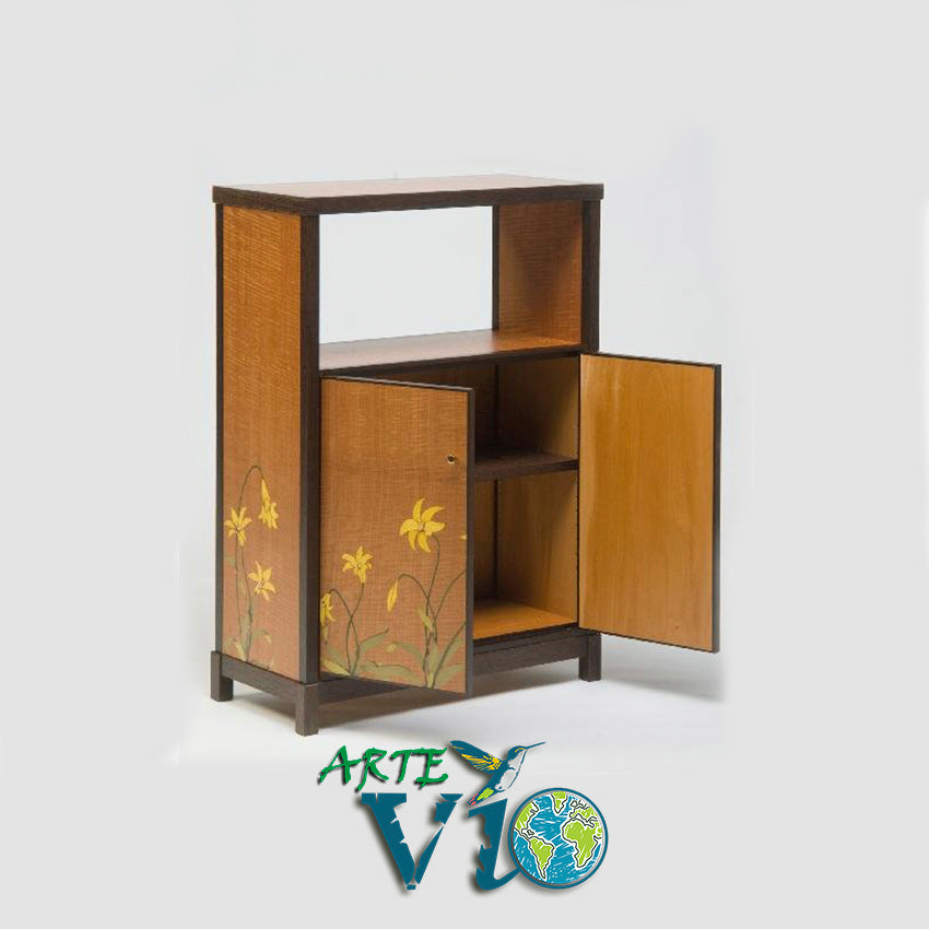 Lirios Amarillos - Gabinete Práctico con Fina Marquetería - Otros Motivos pueden Desarrollarse - Fabricación Personalizada
